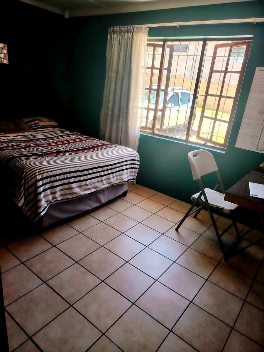 4 Bedroom Property for Sale in Amalinda Eastern Cape